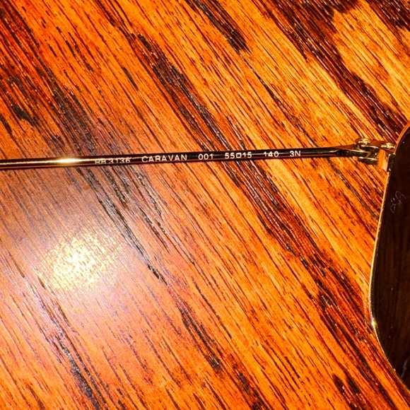 Ray-Ban Classic 3136 Caravan sunglasses - Picture 2 of 3